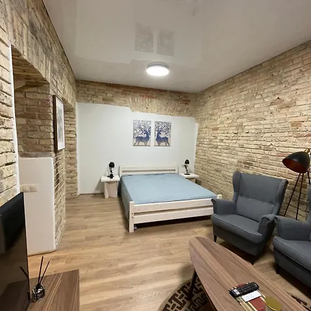 Authentic Old Town Spot Apartmán